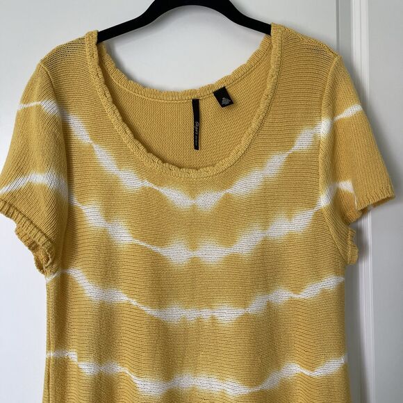 Skye’s The Limit Yellow Scoop Neck Sweater w/White Tie Dye Stripe - Sz XL - Picture 3 of 13